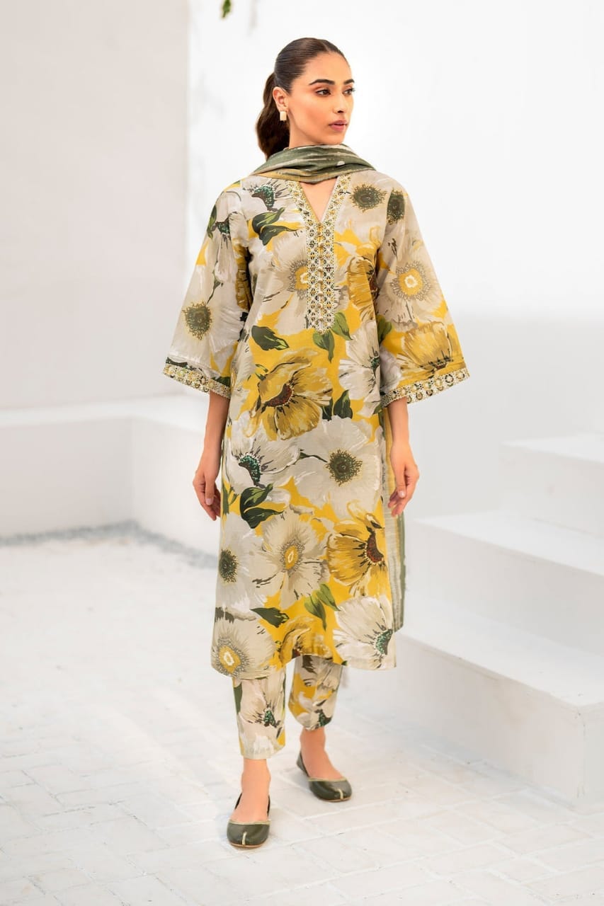 Baroque Luxury Lawn Embroidered Collection